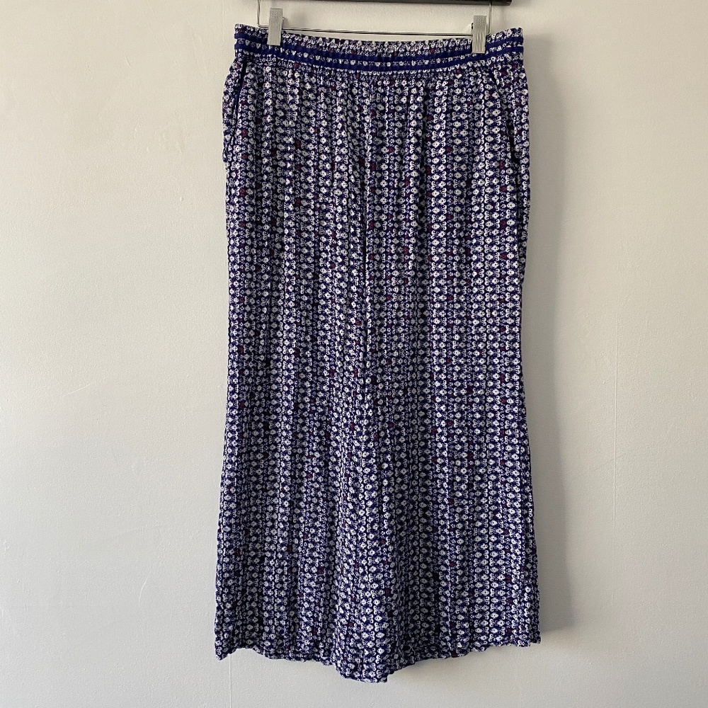 HEI HEI Size M Elastic Waist Wide Leg Mix Print Crop Pants EUC